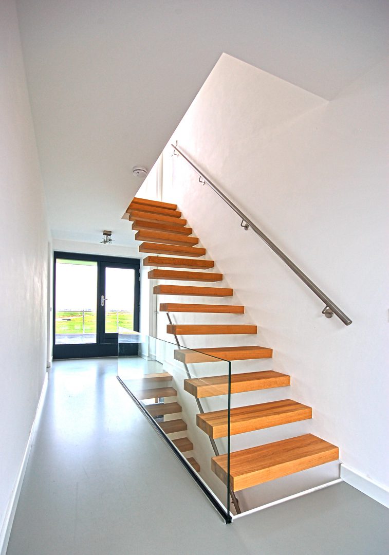 Duurzame Villa te Limmen Zijlstra Schipper Architecten Noord-Holland trap verdieping