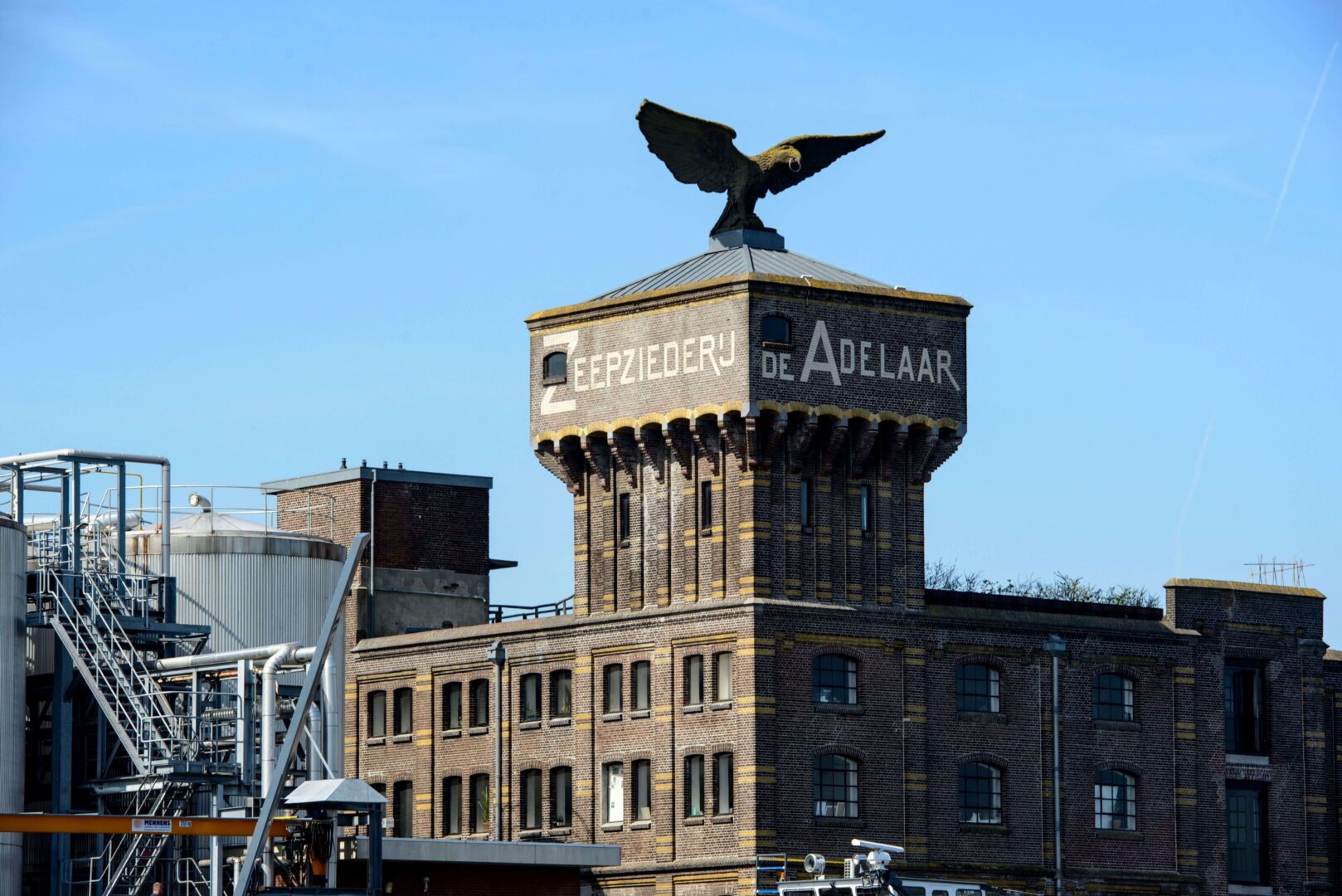Architect-industrieel-monument-Adelaar-Zaandam-architectenbureau-Noord-Holland-Zijlstra-Schipper-Architecten-Wormerveer-Zaanbocht-Erfgoed-fotografie-Mike-Bink