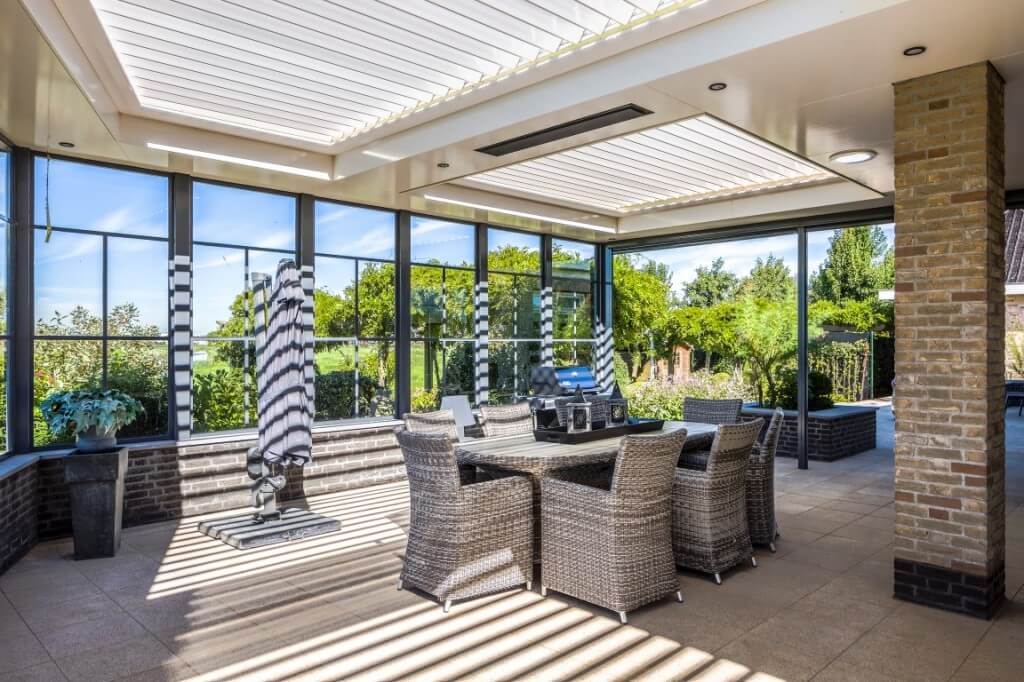 Duurzame-stolpboerderij-pyramide-dak-moderne-architect-Zijlstra-Schipper-Architecten-Wormer-Noord-Holland-14