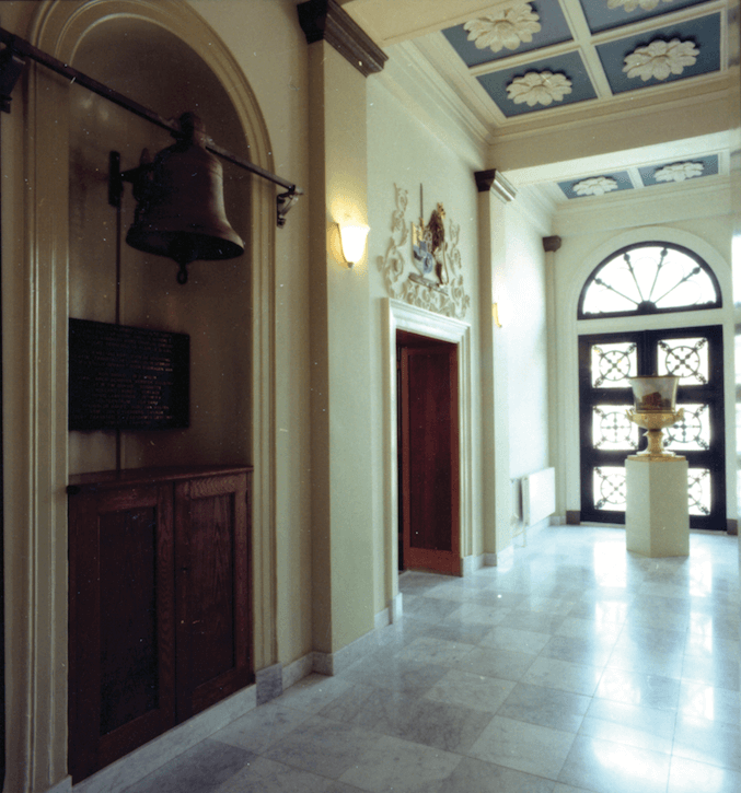 Restauratie-Architect-Zaandam-Zijlstra-Schipper-De-Burcht-raadhuis-rijksmonument-hal-04